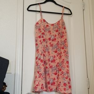 Floral dress with adjustable straps